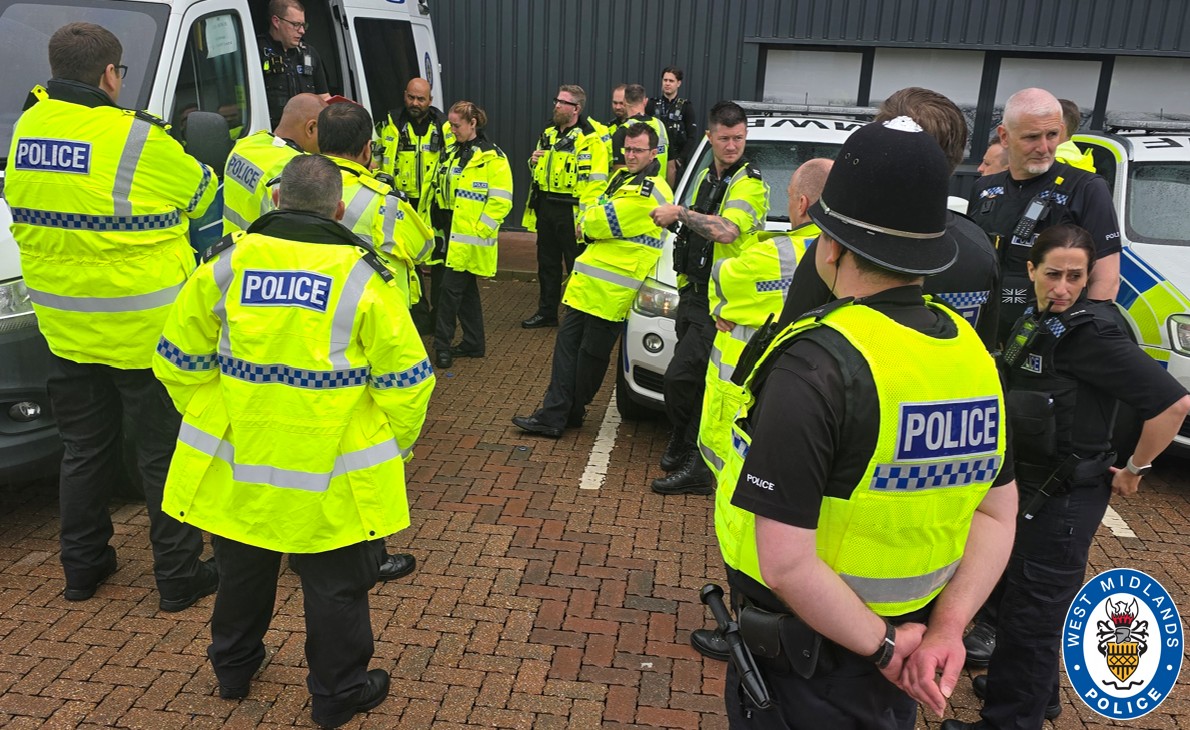 Successful traffic operation with Special Constables stops nearly 300 ...