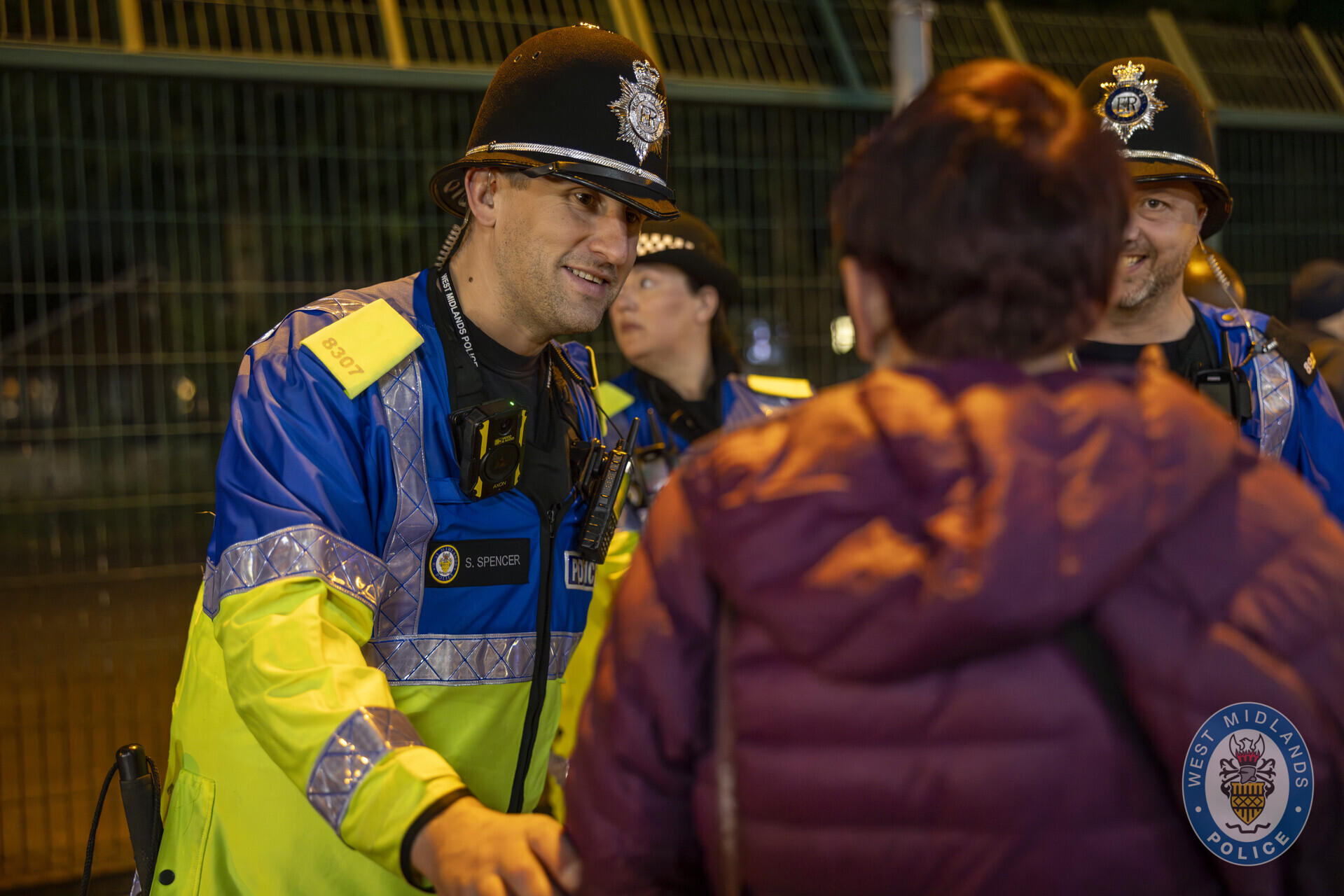 PC Spencer talking to a supporter